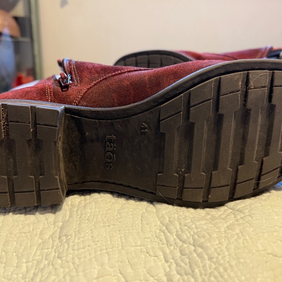 Taos red boot camp barely worn - Picture 4 of 6